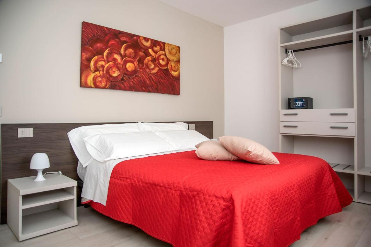 Camelot Red - Appartamenti Verona Exteriér fotografie