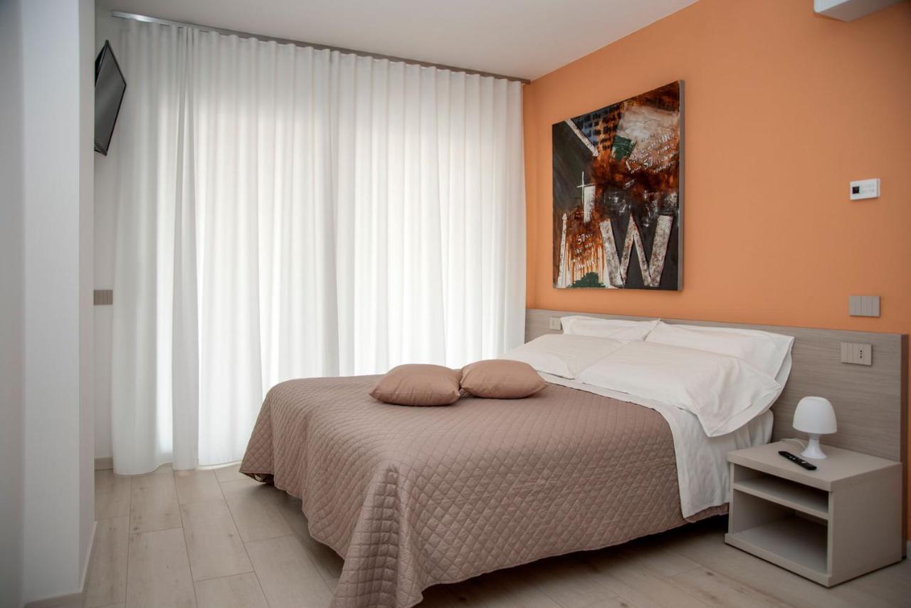 Camelot Red - Appartamenti Verona Exteriér fotografie